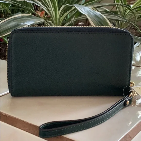 MICHAEL KORS JET SET LARGE FLAT GREEN LEATHER WALLET/WRISTLET PHONE CASE NEW TAG - Picture 12 of 12